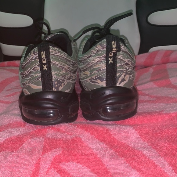 Air max - Picture 3 of 6